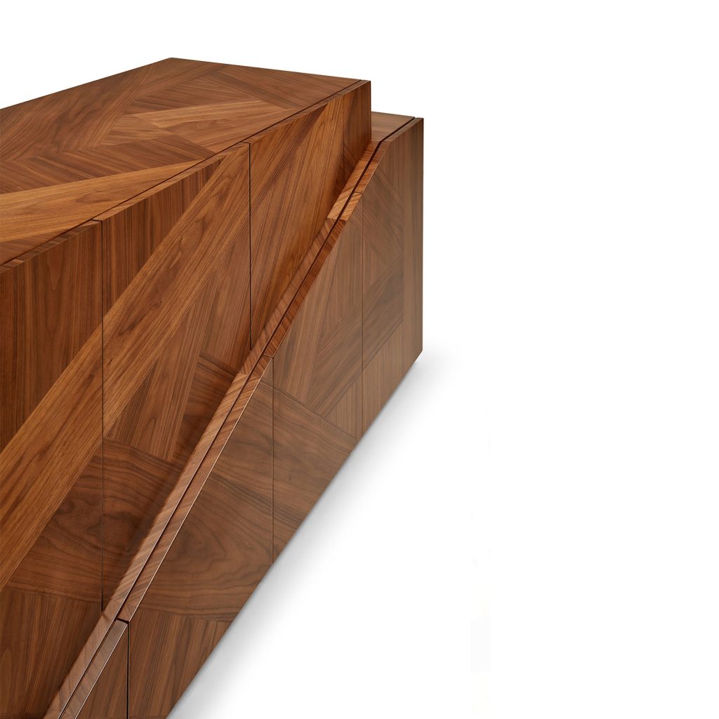 Detail of the Meridiano | Wood Sideboard